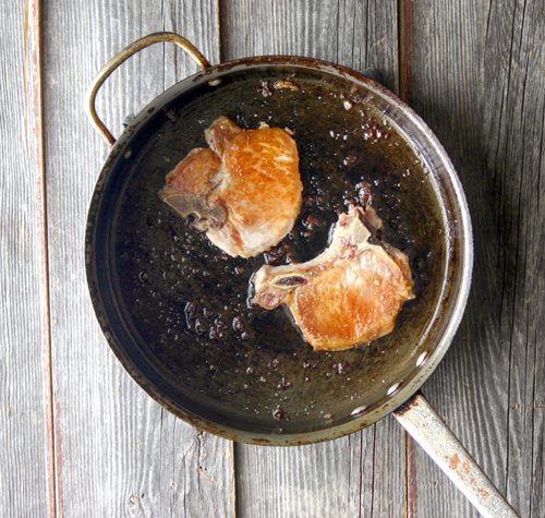 Barbecued Pork with Blackened Red Peppers